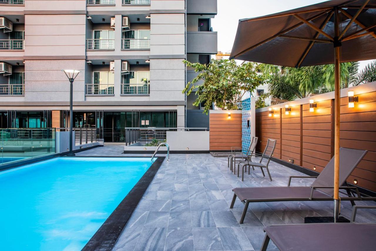 Livotel Hotel Hua Mak Bangkok Dış mekan fotoğraf